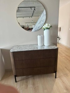 COMODA PIETRA COR 7 PES PRETOS  PTRCMD101