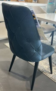 CADEIRA AKASYA - KI 4881 (04-859) C/ PERNAS PRETAS