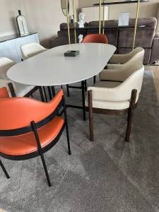 MESA DE JANTAR EXTENSIVEL PIETRA COR N 63 LAC PÉS PRETO PTRMSJ103