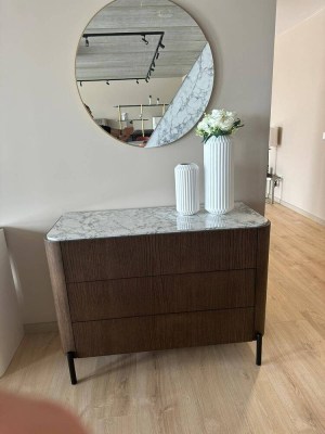 COMODA PIETRA COR 7 PES PRETOS  PTRCMD101