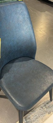 CADEIRA AKASYA - KI 4881 (04-859) C/ PERNAS PRETAS