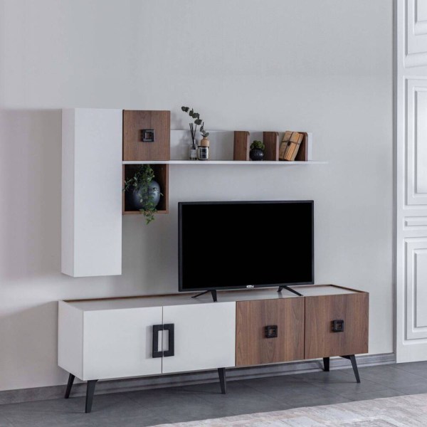MAYRA KI base tv