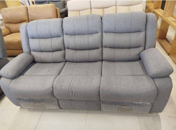 KMAX 059 (05931886) - SOFÁ 3 LUGARES CINZA (TECIDO) (192CM X 98CM X 95CM)KMAX 059 (05931886) - SOFÁ 3 LUGARES CINZA (TECIDO) (19