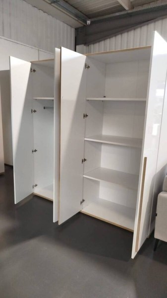 MIA - ROUPEIRO 4 PORTAS Nº25 3633